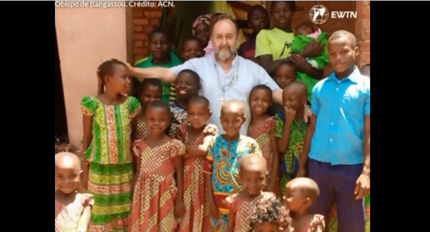 República Centroafricana: Un obispo pide rezar por el cese de la violencia República Centroafricana: Un obispo pide rezar por el cese de la violencia