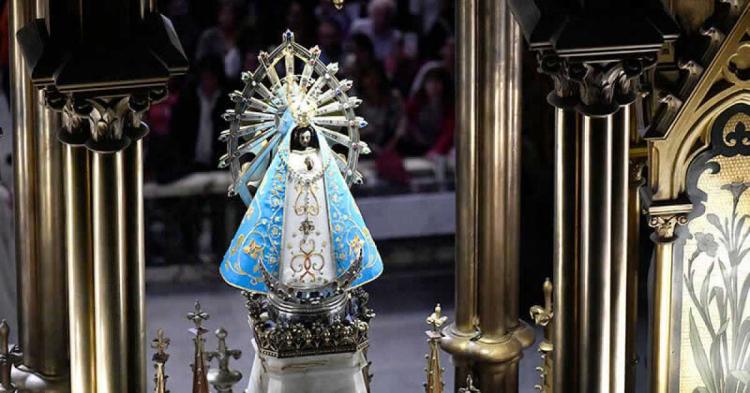 Rosario desde la basílica de Luján por la salud del pueblo argentino