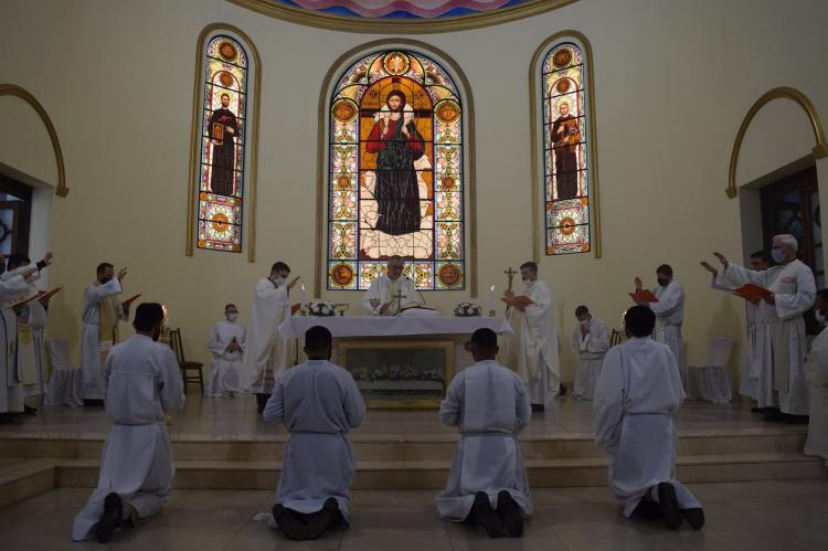 Se realizó la dedicación del templo y la consagración del altar de la catedral de Posadas Se realizó la dedicación del templo y la consagración del altar de la catedral de Posadas