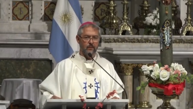 "Son tiempos de agarrarse al Cristo Vivo", afirmó Mons. Scheinig "Son tiempos de agarrarse al Cristo Vivo", afirmó Mons. Scheinig