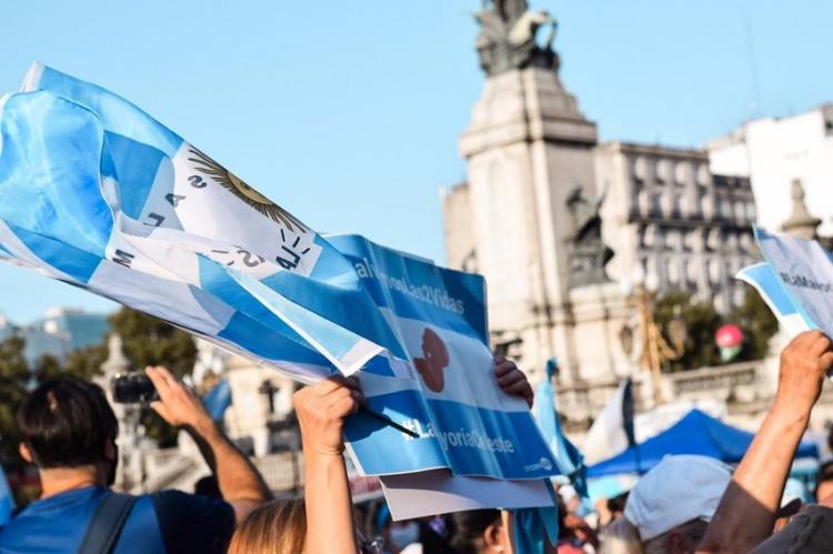 Un juez de Mar del Plata ordenó la suspensión de la ley de aborto Un juez de Mar del Plata ordenó la suspensión de la ley de aborto
