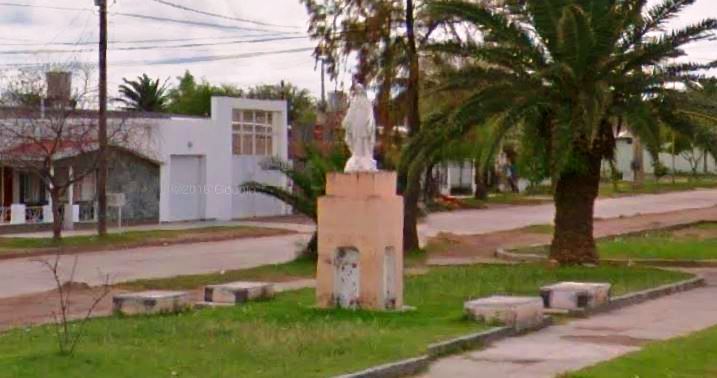 Vandalismo: Dañaron la imagen de la Virgen y el cementerio de Añatuya Vandalismo: Dañaron la imagen de la Virgen y el cementerio de Añatuya