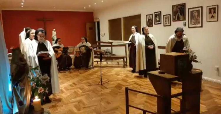 Votos temporales de una carmelita descalza marplatense Votos temporales de una carmelita descalza marplatense