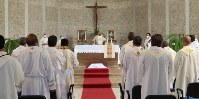 XXVI Capítulo general de los Misioneros Claretianos: "Arraigados y audaces" XXVI Capítulo general de los Misioneros Claretianos: "Arraigados y audaces"