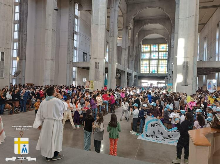33° Peregrinación Diocesana de Niños al santuario de San Nicolás 33° Peregrinación Diocesana de Niños al santuario de San Nicolás