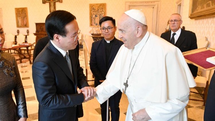 Acuerdo entre la Santa Sede y Vietnam: un representante del Vaticano residirá en Hanói Acuerdo entre la Santa Sede y Vietnam: un representante del Vaticano residirá en Hanói
