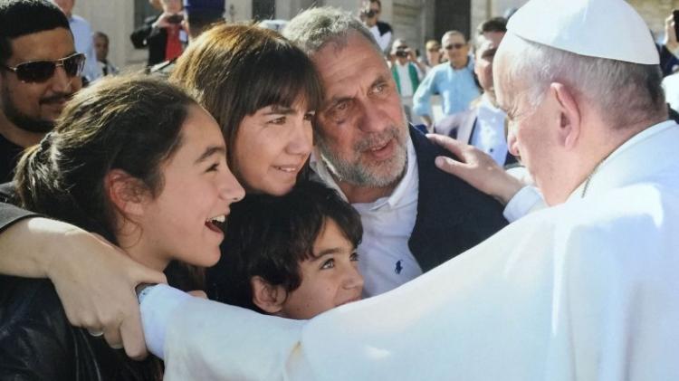Apoyo del Papa al lanzamiento del Pacto Mundial de la Familia Apoyo del Papa al lanzamiento del Pacto Mundial de la Familia