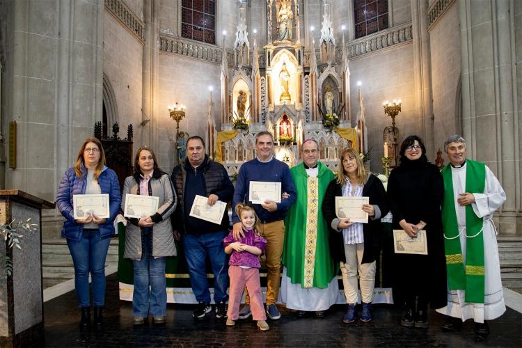 Azul celebró el Jubileo de la Educación y la Administración Pública Azul celebró el Jubileo de la Educación y la Administración Pública
