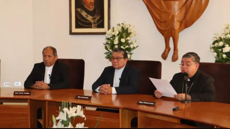Bolivia: los obispos proponen indultos para los detenidos 'injustamente'