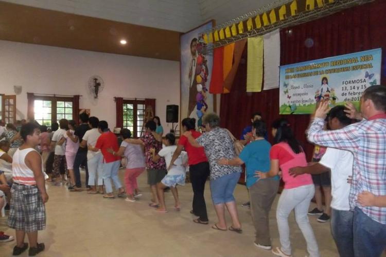 Campamento de catequesis especial en el NEA Campamento de catequesis especial en el NEA