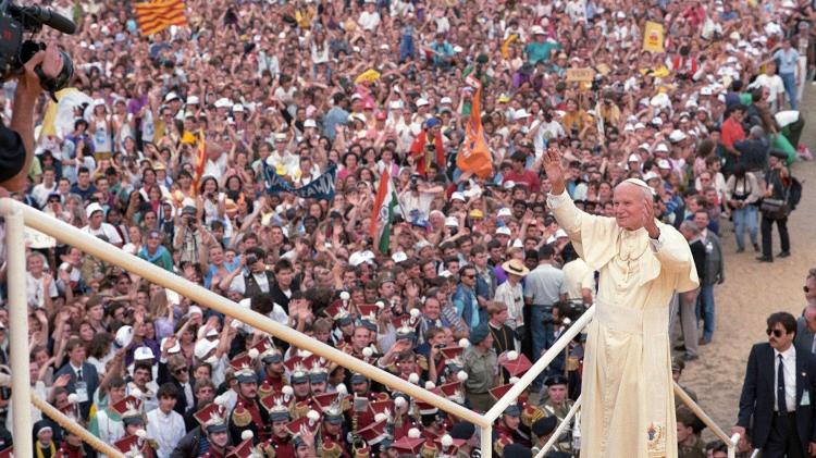 Card. Parolín: 'Juan Pablo II, apasionado amor a Cristo e incansable servicio a la paz' Card. Parolín: 'Juan Pablo II, apasionado amor a Cristo e incansable servicio a la paz'