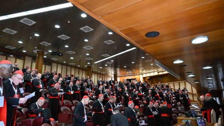 Cardenales debaten sobre la necesidad de esperanza en este Jubileo Cardenales debaten sobre la necesidad de esperanza en este Jubileo