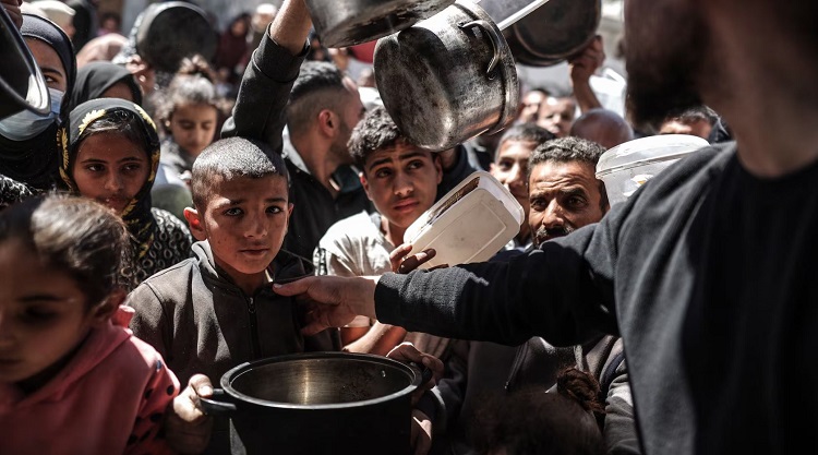 Cáritas denunció la hambruna en Gaza y el uso de alimentos como arma de guerra