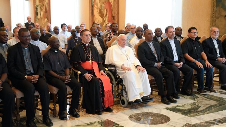 "Cercanía, compasión y ternura", recomendó el Papa a los Combonianos "Cercanía, compasión y ternura", recomendó el Papa a los Combonianos