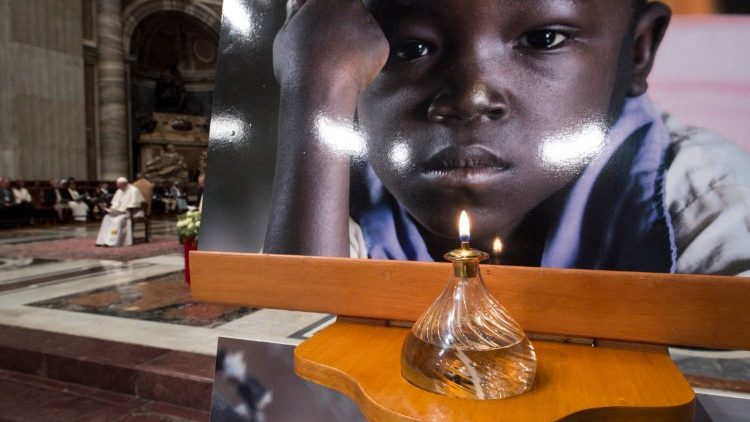 Cercanía del Papa hacia los afectados por el atentado en el Congo Cercanía del Papa hacia los afectados por el atentado en el Congo