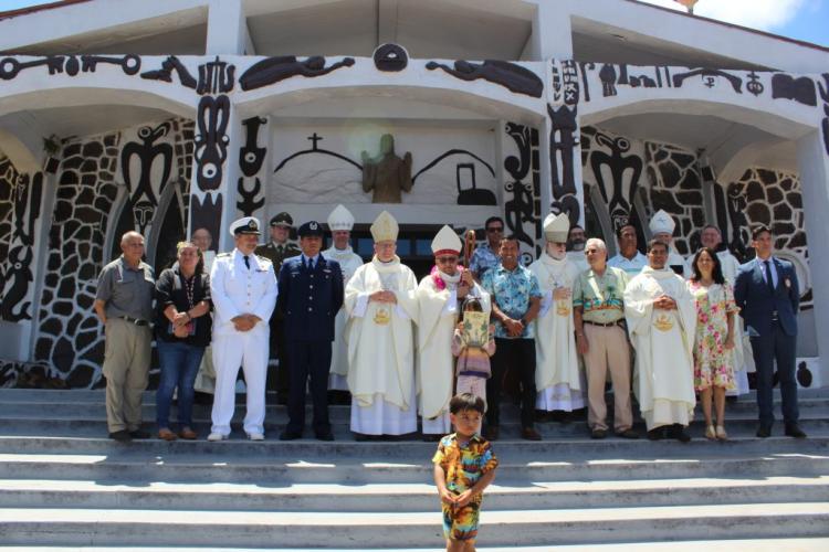 Chile: la Iglesia celebró los 160 años de la evangelización de la Isla de Pascua Chile: la Iglesia celebró los 160 años de la evangelización de la Isla de Pascua