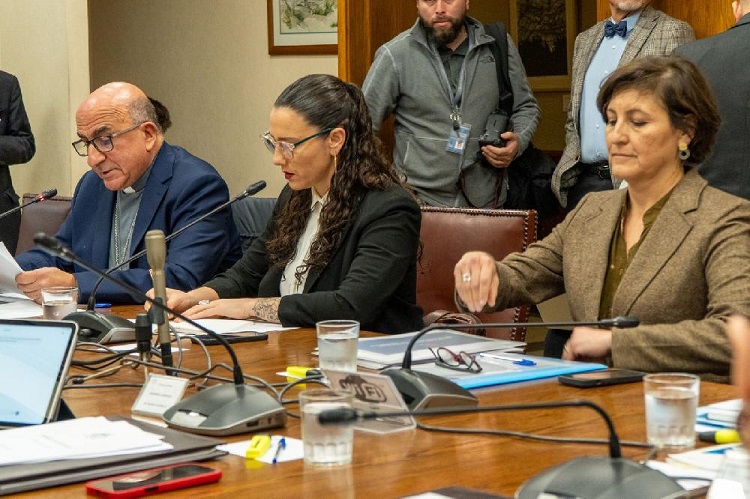 Chile: la Iglesia reitera que 'con la eutanasia no se alivia nada' Chile: la Iglesia reitera que 'con la eutanasia no se alivia nada'