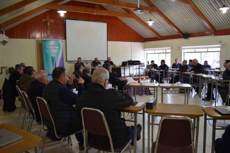Chile: los obispos llaman a la esperanza en medio de los desafíos del país Chile: los obispos llaman a la esperanza en medio de los desafíos del país
