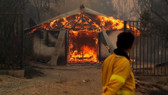 En Chile, se rezará en todas las misas del domingo 12 por los afectados por los incendios En Chile, se rezará en todas las misas del domingo 12 por los afectados por los incendios