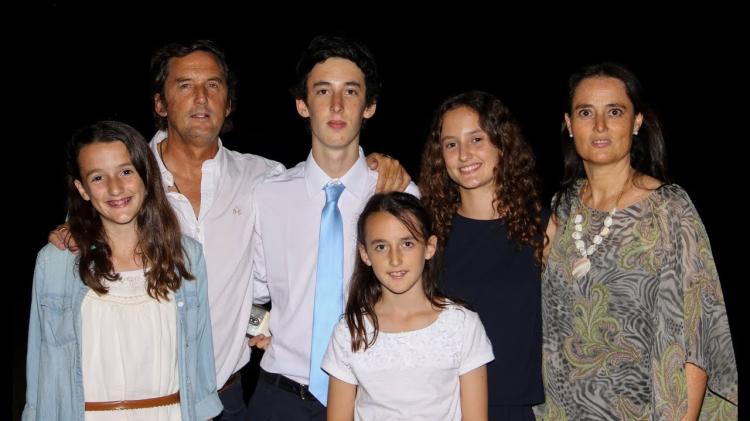 Ciclo #FamiliasQueInspiran: vivir el hoy, con Diego Ayerza Ciclo #FamiliasQueInspiran: vivir el hoy, con Diego Ayerza
