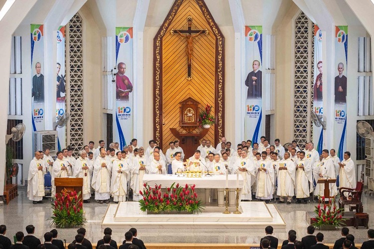 Cien años de la llegada de los primeros redentoristas a Vietnam