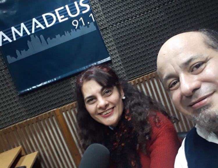 Cien emisiones del programa 'Serenamente' por Radio Amadeus Cien emisiones del programa 'Serenamente' por Radio Amadeus