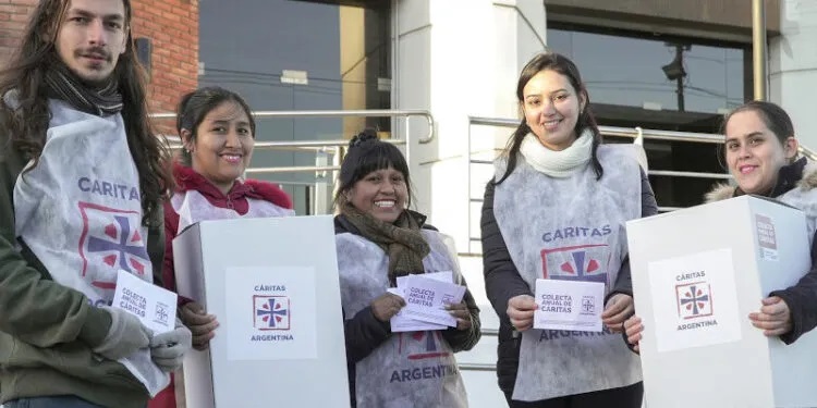 Colecta Anual de Cáritas: un fin de semana para la solidaridad Colecta Anual de Cáritas: un fin de semana para la solidaridad
