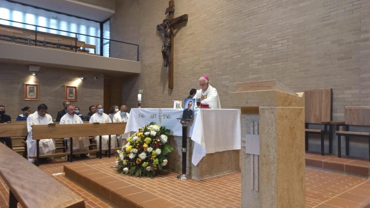 Colocaron reliquias de san Óscar Romero en la capilla del Celam Colocaron reliquias de san Óscar Romero en la capilla del Celam