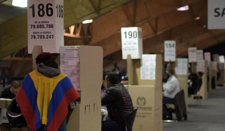 Colombia: la Iglesia presenta guía pastoral para orientar el voto en las elecciones