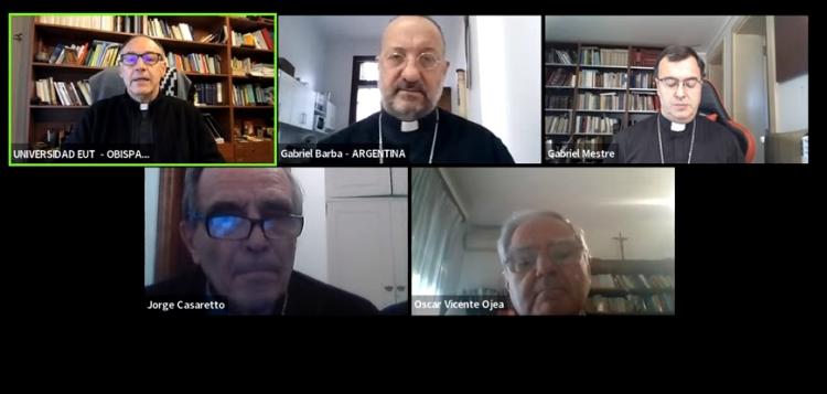 Comunicadores homenajearon a Mons. Casaretto, "verdadero pastor y líder social"