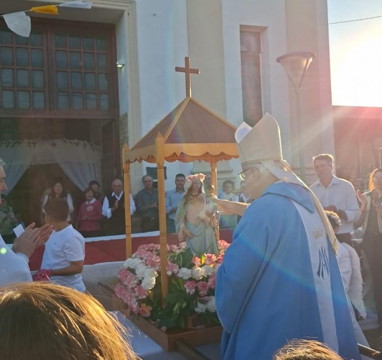 Concordia: en Villa del Rosario, los fieles celebraron a su patrona Concordia: en Villa del Rosario, los fieles celebraron a su patrona