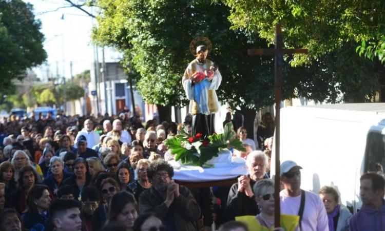Córdoba: la Vicaría de los Pobres advierte que 'hay poco pan y menos trabajo' Córdoba: la Vicaría de los Pobres advierte que 'hay poco pan y menos trabajo'