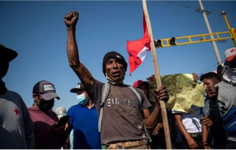 Crisis en Perú: La Iglesia reconoce el derecho a la protesta, pero condena la violencia Crisis en Perú: La Iglesia reconoce el derecho a la protesta, pero condena la violencia