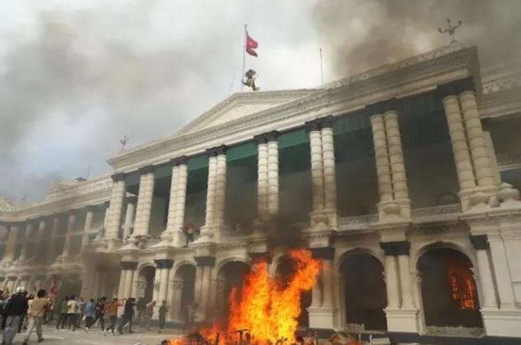 Crisis política en Nepal: la 'pequeña comunidad católica' comparte el anhelo de justicia Crisis política en Nepal: la 'pequeña comunidad católica' comparte el anhelo de justicia