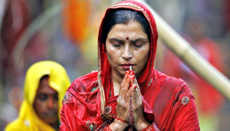 Cristianos e hindúes unidos para transformar el mundo en un hogar seguro y en paz Cristianos e hindúes unidos para transformar el mundo en un hogar seguro y en paz