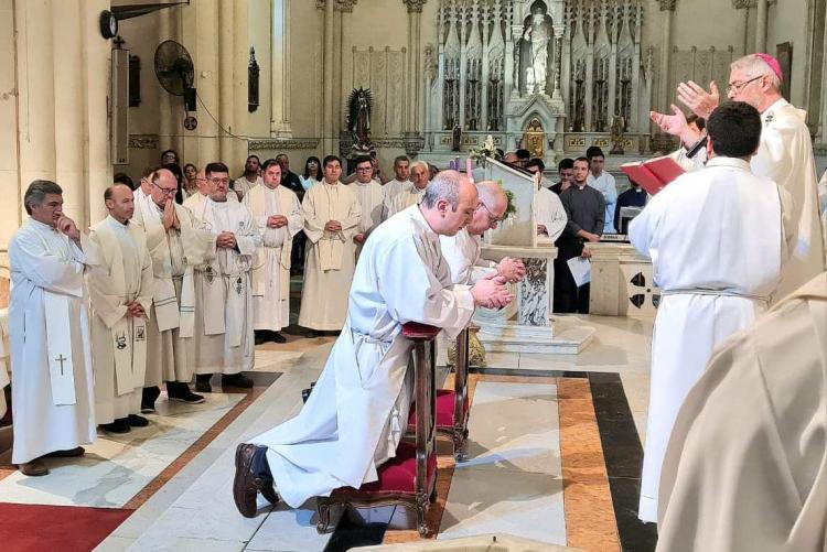 Cuáles fueron los 3 consejos que Mons. Scheinig les dio a los nuevos sacerdotes Cuáles fueron los 3 consejos que Mons. Scheinig les dio a los nuevos sacerdotes