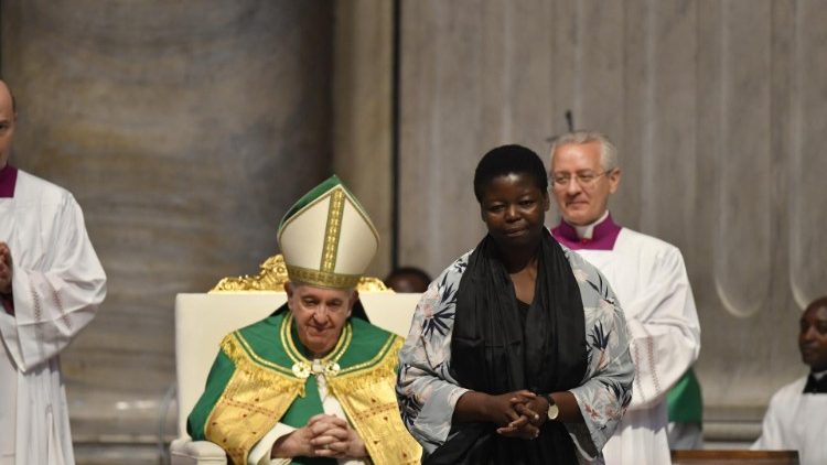 Desactivar la codicia, apagar el odio y poner paz, pidió el Papa a los congoleños Desactivar la codicia, apagar el odio y poner paz, pidió el Papa a los congoleños