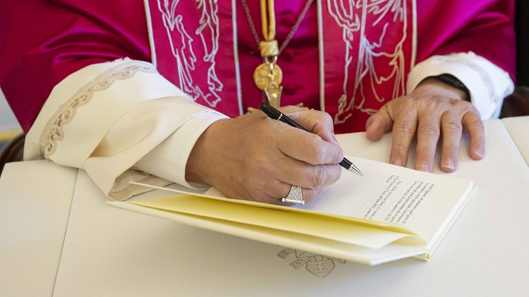 'Dilexi te': la primera exhortación de León XIV aborda el legado social de Francisco 'Dilexi te': la primera exhortación de León XIV aborda el legado social de Francisco