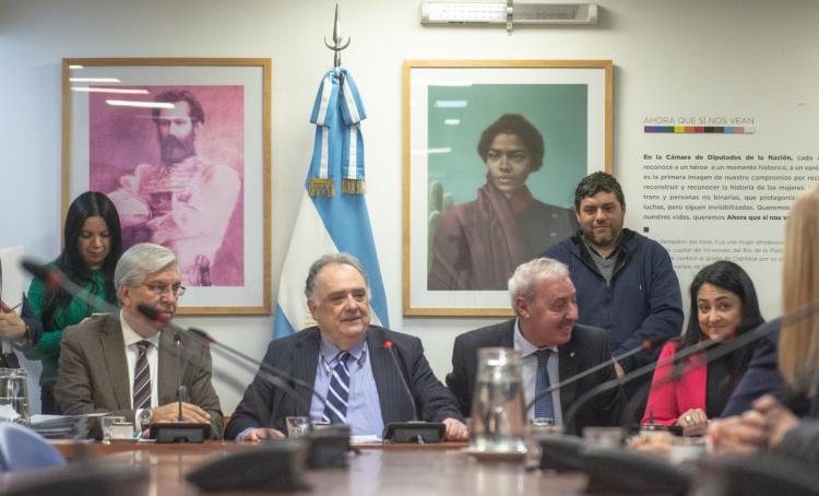 Diputados dio dictamen al proyecto para declarar el Día Nacional de las Iglesias Evangélicas Diputados dio dictamen al proyecto para declarar el Día Nacional de las Iglesias Evangélicas