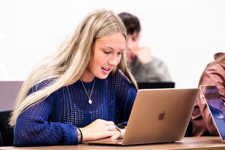 Salió la sexta edición de la revista digital salesiana 'Miradas y Proyectos' Salió la sexta edición de la revista digital salesiana 'Miradas y Proyectos'
