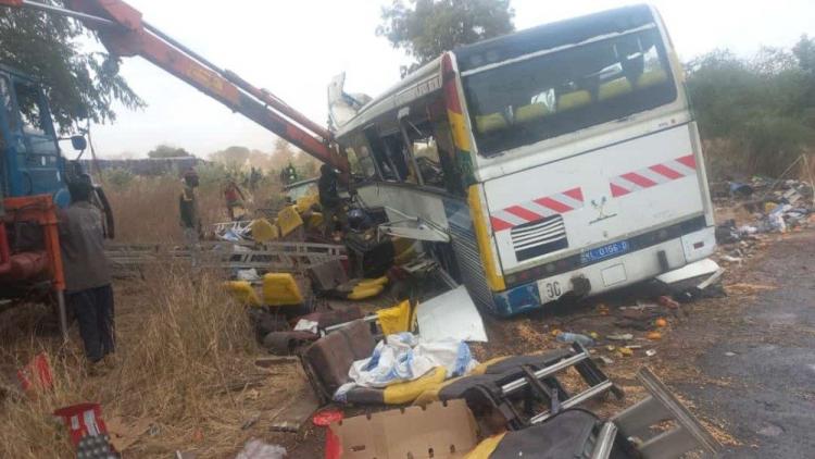 Dolor del Papa por el accidente de tráfico en Senegal con más de 40 muertos Dolor del Papa por el accidente de tráfico en Senegal con más de 40 muertos