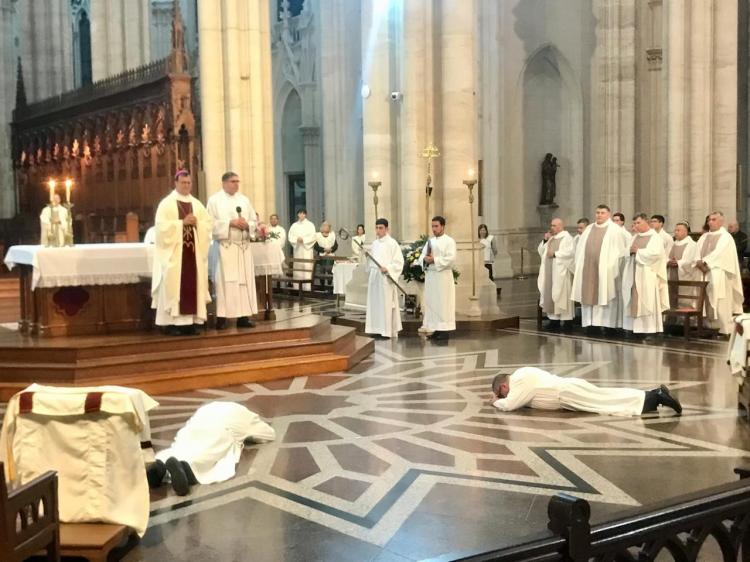 Dos nuevos diáconos permanentes para la arquidiócesis de La Plata Dos nuevos diáconos permanentes para la arquidiócesis de La Plata