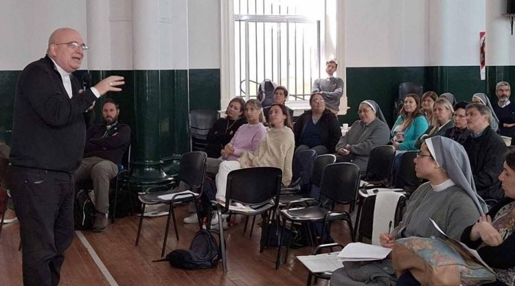 Educadores formulan propuestas a la luz de la Evangelii gaudium Educadores formulan propuestas a la luz de la Evangelii gaudium