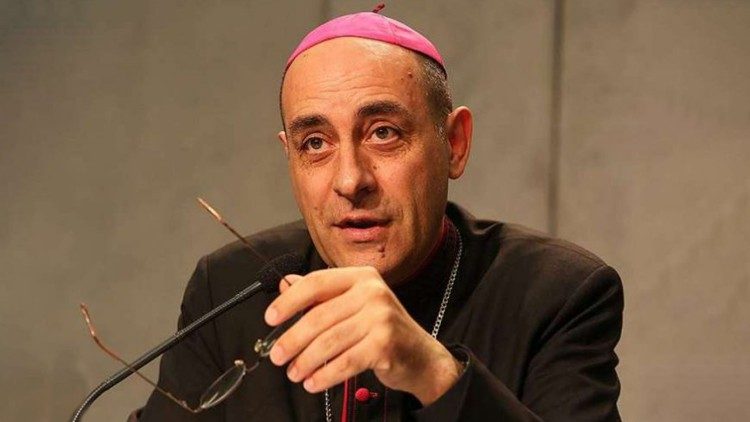 El arzobispo de La Plata anunció que viajará a Roma y visitará al Papa El arzobispo de La Plata anunció que viajará a Roma y visitará al Papa