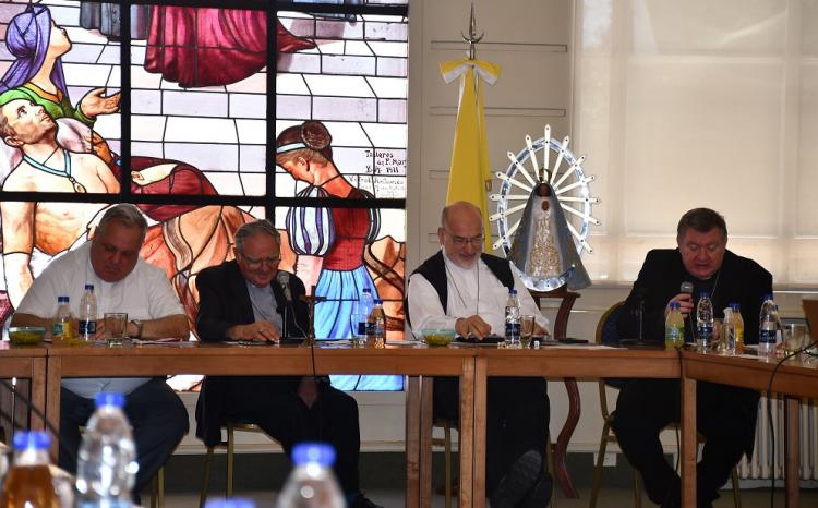 El camino sinodal, centro de la reunión de la Comisión Permanente de la CEA