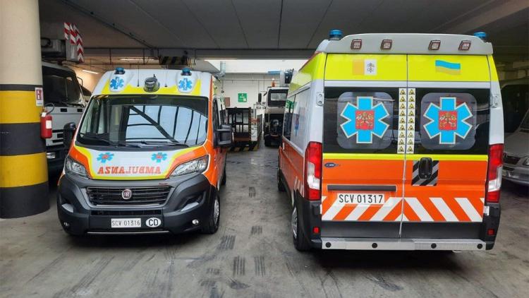 El Card. Krajewski viaja a Kiev con el regalo de una segunda ambulancia El Card. Krajewski viaja a Kiev con el regalo de una segunda ambulancia