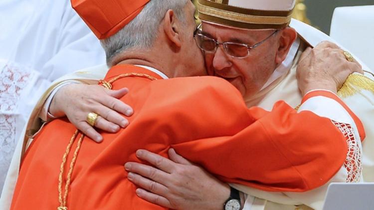 El Card. Poli lleva al Papa las conclusiones del Sínodo porteño El Card. Poli lleva al Papa las conclusiones del Sínodo porteño