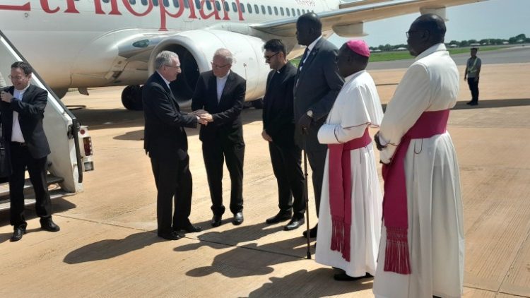 El cardenal Parolin visita Sudán del Sur para impulsar el proceso de paz