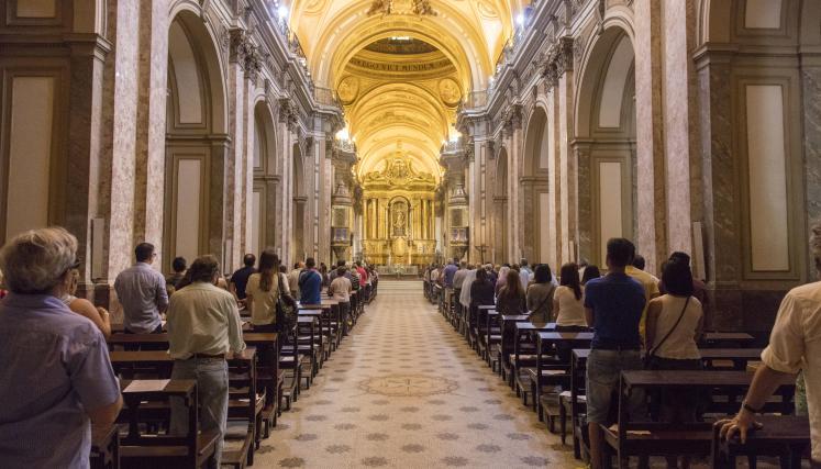 Semana Santa: el cardenal Poli presidirá los ritos centrales Semana Santa: el cardenal Poli presidirá los ritos centrales