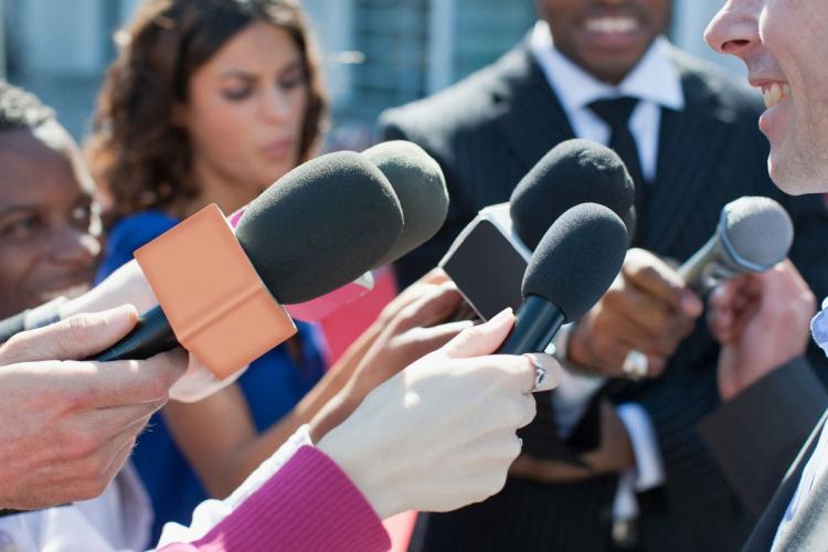 El Club Gente de Prensa resaltó el valor de la escucha en el ejercicio responsable del periodismo El Club Gente de Prensa resaltó el valor de la escucha en el ejercicio responsable del periodismo